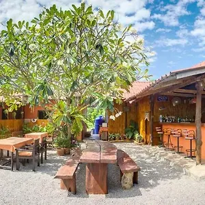 Bubu Lanta - Sha Certified Hostel